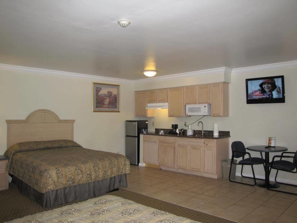 Rodeo Lodge Clovis Extérieur photo