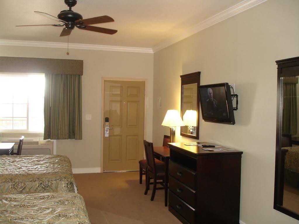 Rodeo Lodge Clovis Extérieur photo